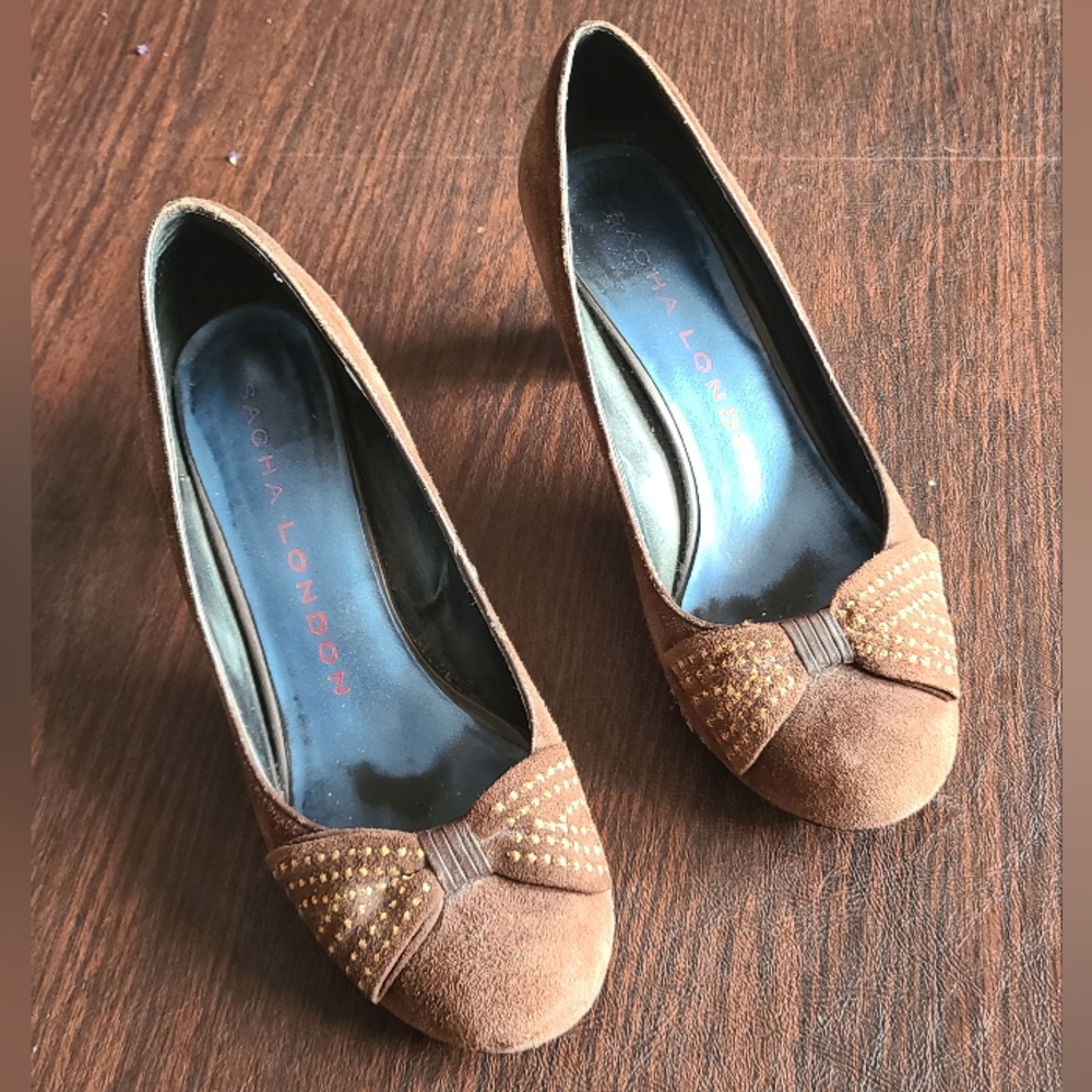 Sasha London heels